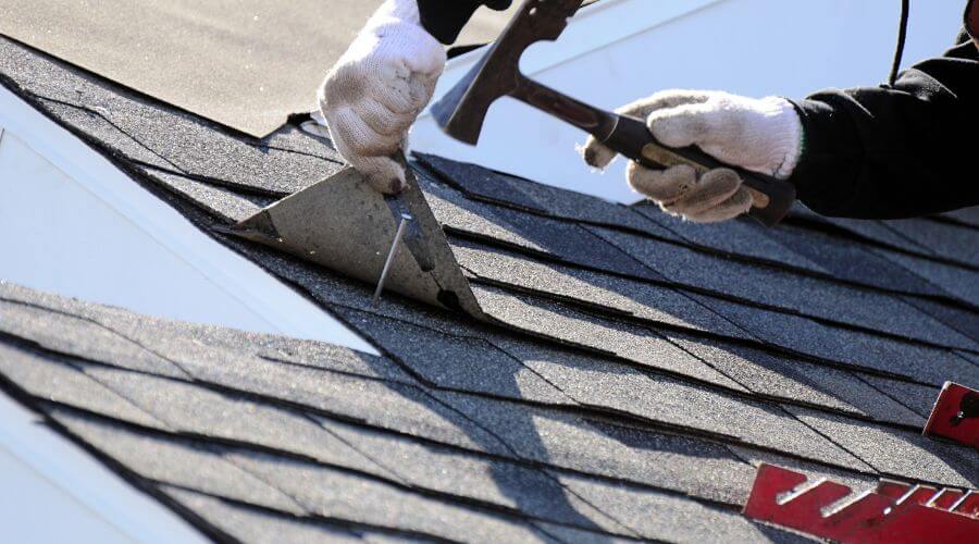Expert Emergency Roof Repairs services in Palmer, MI